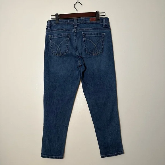 Calvin Klein Jeans Skinny Crop Medium Wash Mid Rise 5 Pocket Jeans, Size 29/8 - Picture 2 of 8